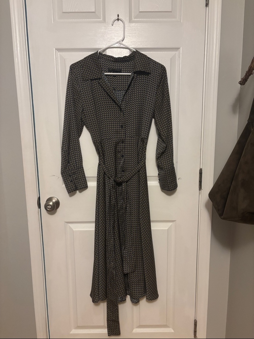 Banana Republic Navy & Tan Printed Long-Sleeve Shirt Dress